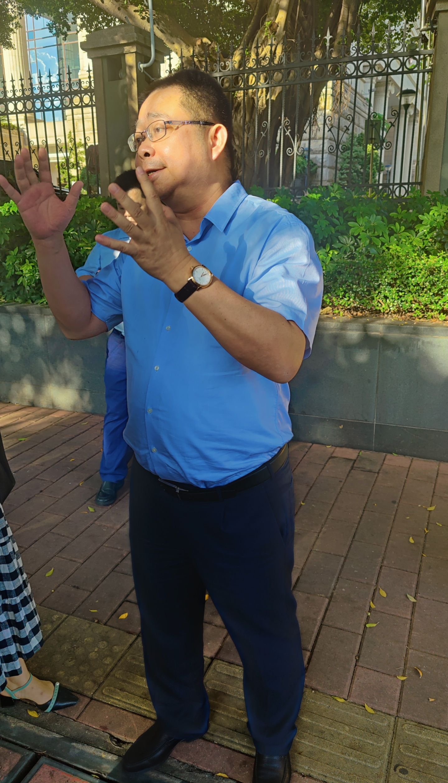 姚振华重回舆论风口举报争夺上市公司控制权遇袭