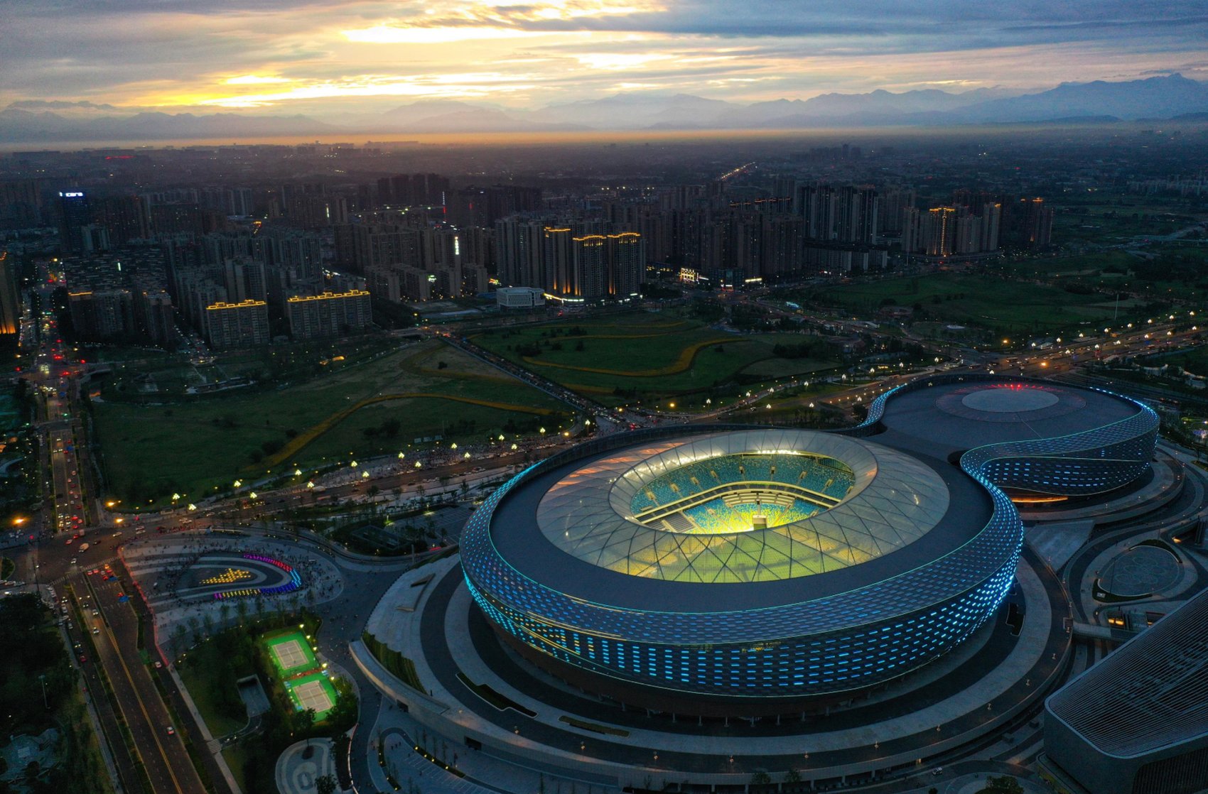 凤凰山体育公园,成都大运会的核心场馆之一.c视觉资料图