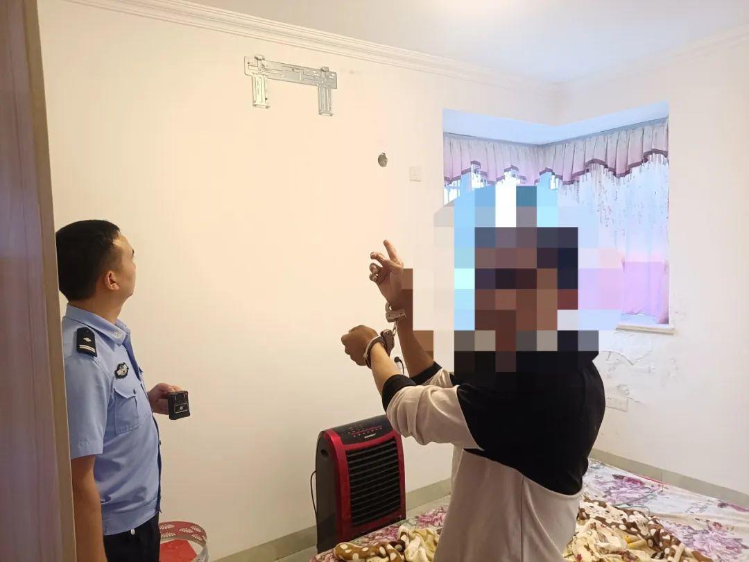 男子入室盗窃见房主不在便长住屋中20余天还冒充房主变卖多台家电已被