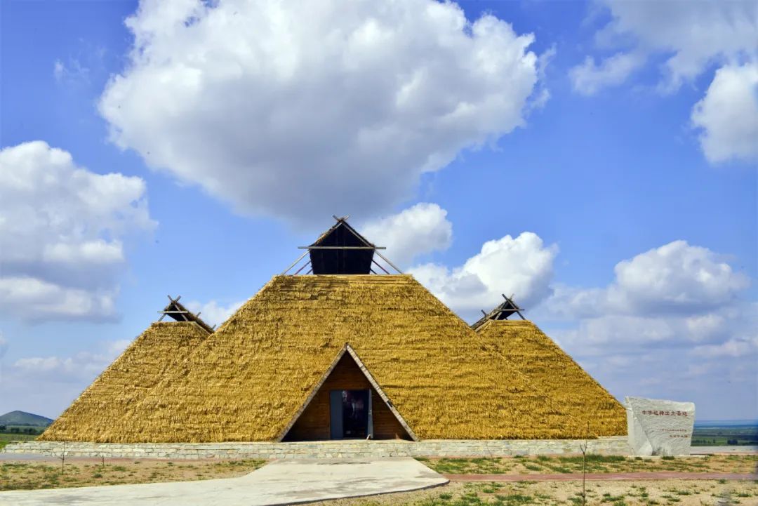 位于内蒙古赤峰市敖汉旗的兴隆沟遗址.