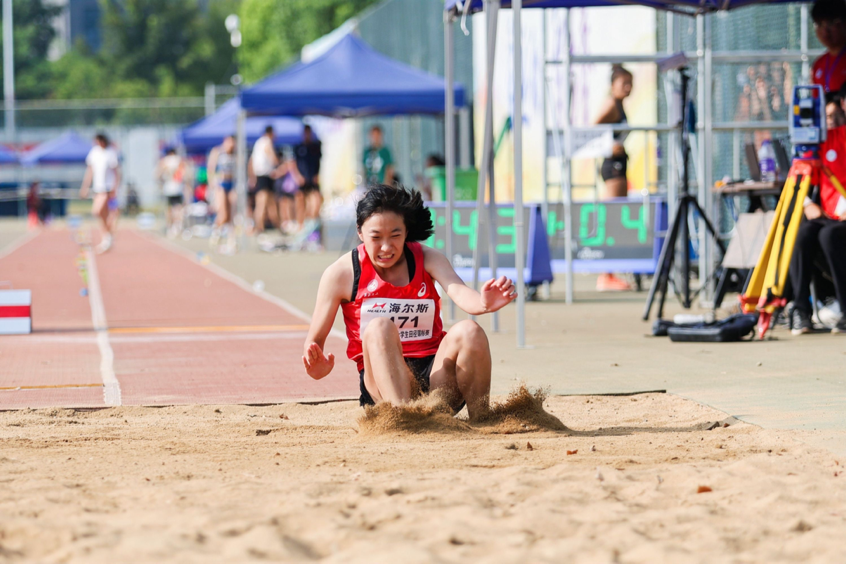 张苗苗比赛图片