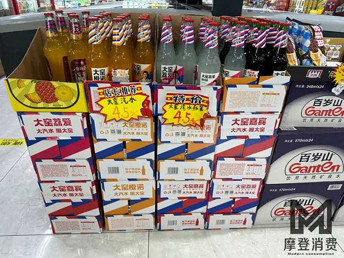 (图 / 北京某超市大窑汽水堆头)