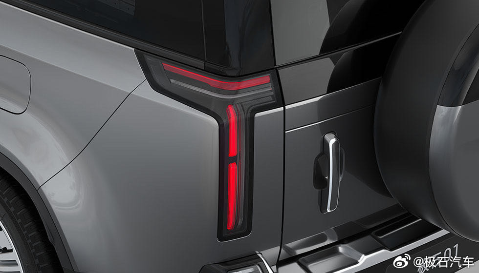 极石 01 官宣 8 月 22 日发布，定位户外家庭豪华 SUV 车型