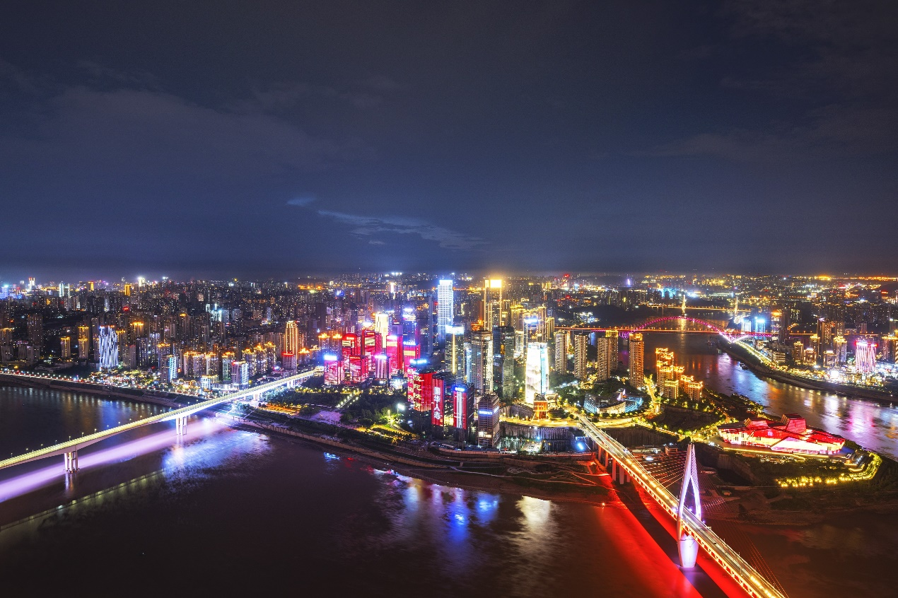 位于重庆市江北区的陆家嘴金融城.受访者供图