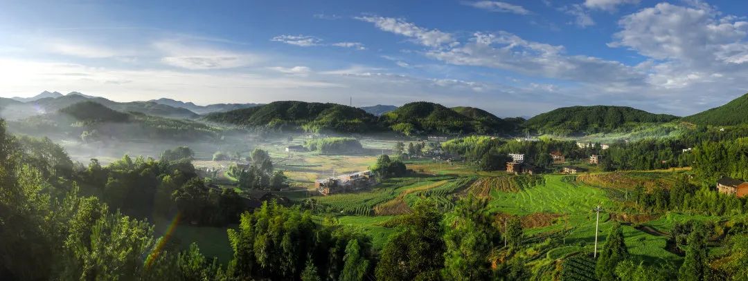 雪峰山城兰田村.洪宇摄