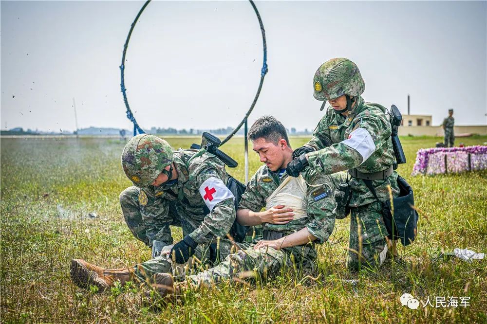 能力他们用实际行动诠释了医者仁心更彰显了军人的使命担当感谢他们