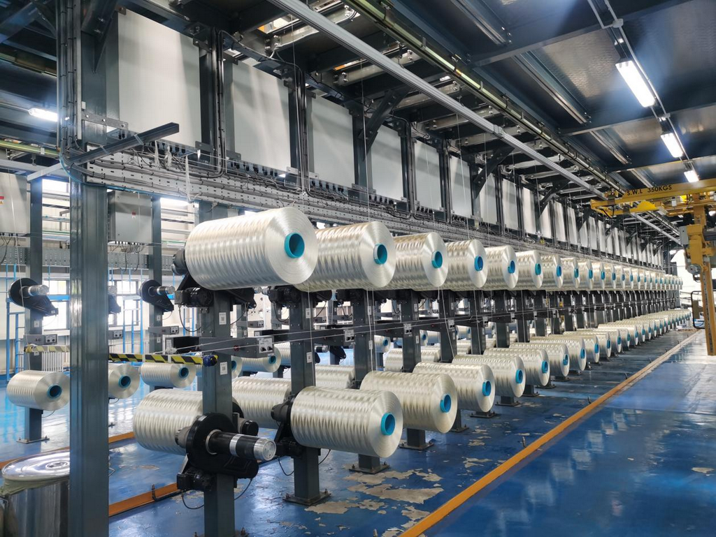 ▲长盛科技碳纤维生产车间