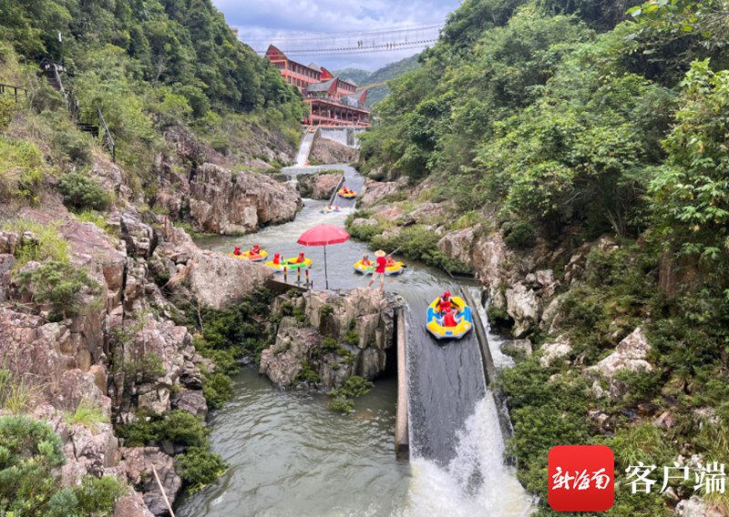 暑期五指山红峡谷漂流火爆 日均接待游客2000至3000人次|五指山市
