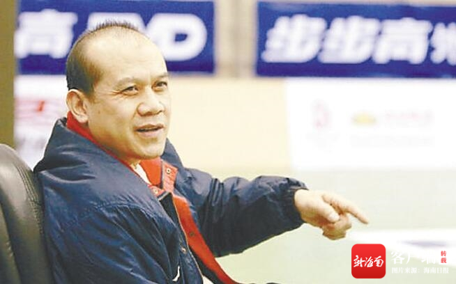 海南周刊丨海南排坛名教头:与排球相伴一生_新浪财经_新浪网