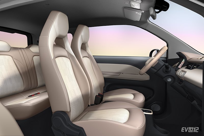 新增205km续航选择，全新QQ冰淇淋焕新上市2.99万元起