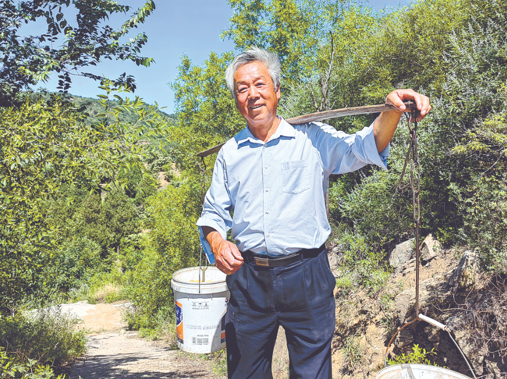 太行新愚公 荒山变林海——全国林业劳模郭镇忠植树记|林海_新浪财经