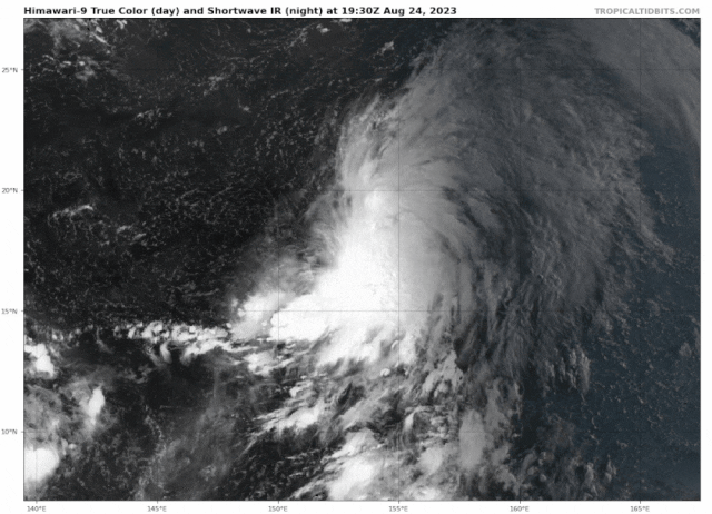 △台风“达维”云图