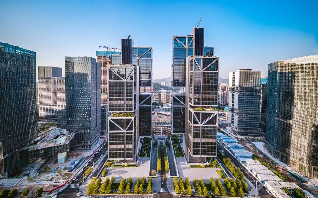 62大疆天空之城位于深圳市南山区,由英国福斯特及合伙人建筑事务所