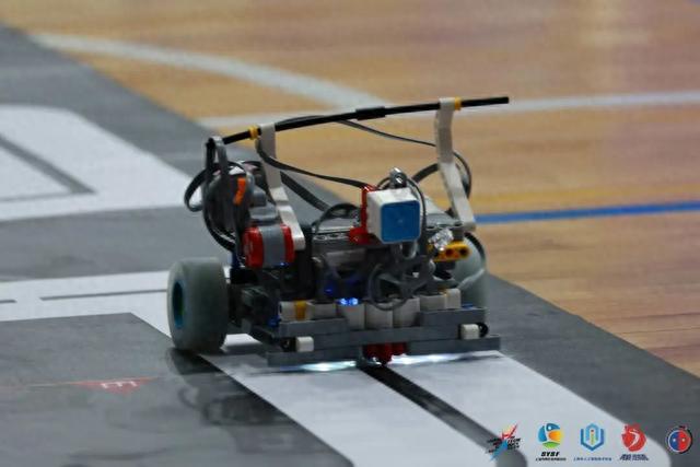 媒体关注在中国体育发展史上写下浓墨重彩一笔