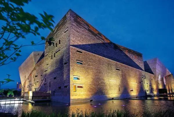 宁波博物馆夜景