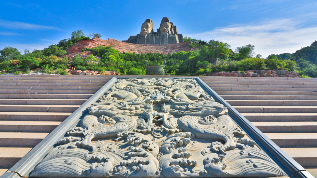 黄河文化公园 李新华 摄03要用好世界语言,讲好"功夫郑州"的故事.