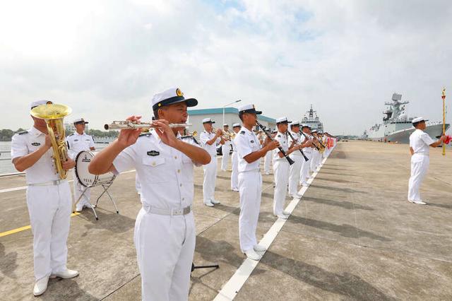 中国海军第43批护航编队圆满完成任务返回湛江|湛江市_新浪财经_新浪