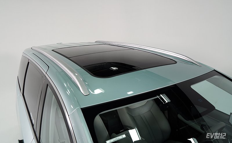 你的第二个家 棚拍上汽大通MAXUS大家7