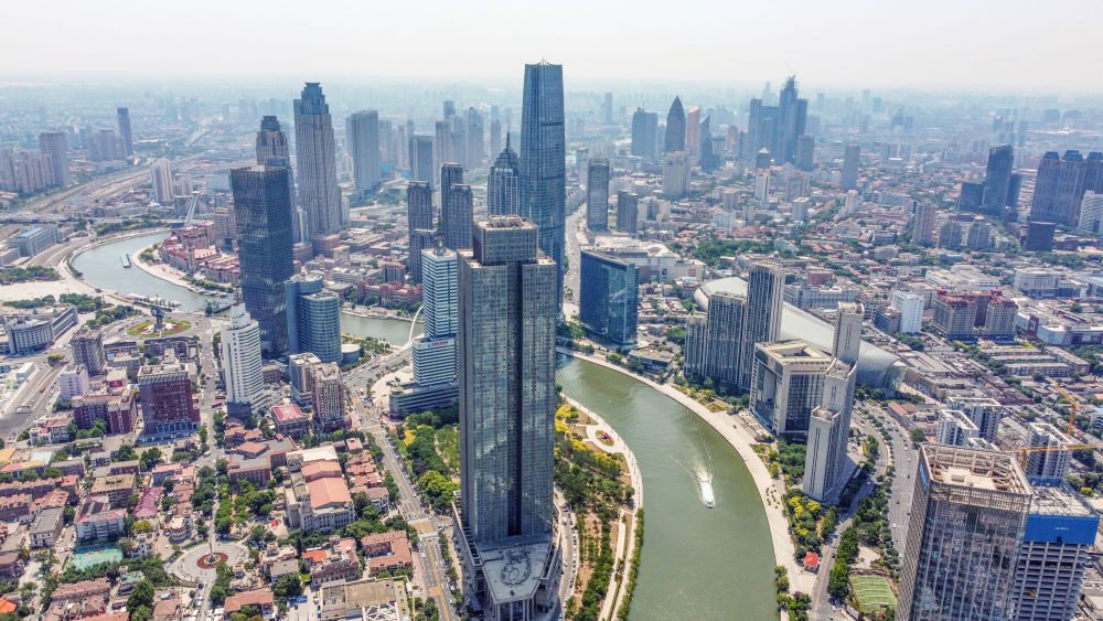 天津海河沿线城市景观. 新华社记者 孙凡越 摄