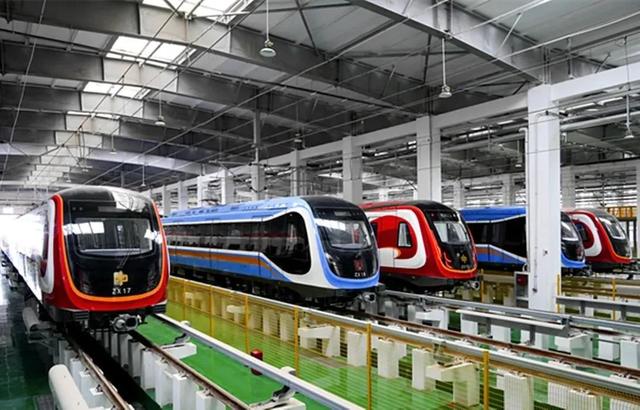 郑许铁路工程已全线贯通,其中郑州机场至许昌市域铁路工程(许昌段)在