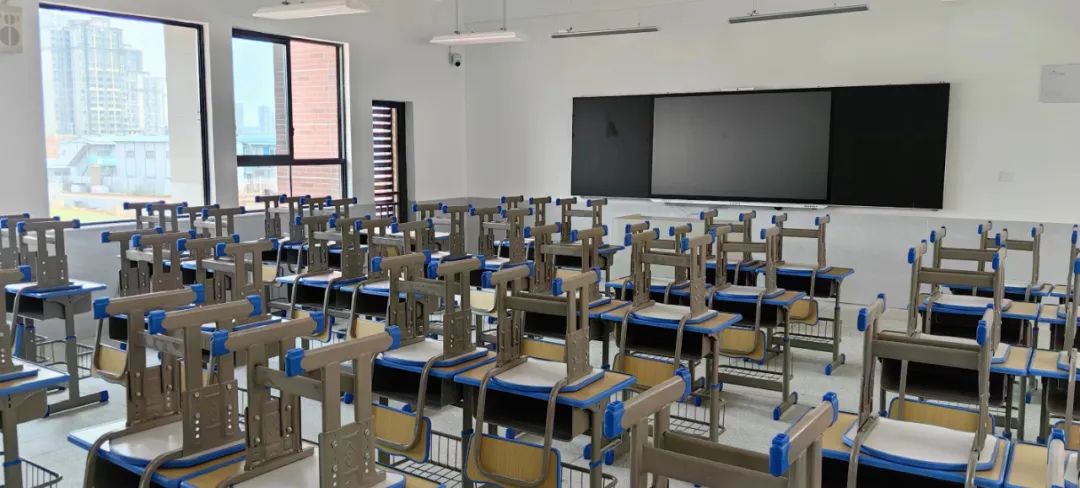 株洲雅礼实验学校教室内景