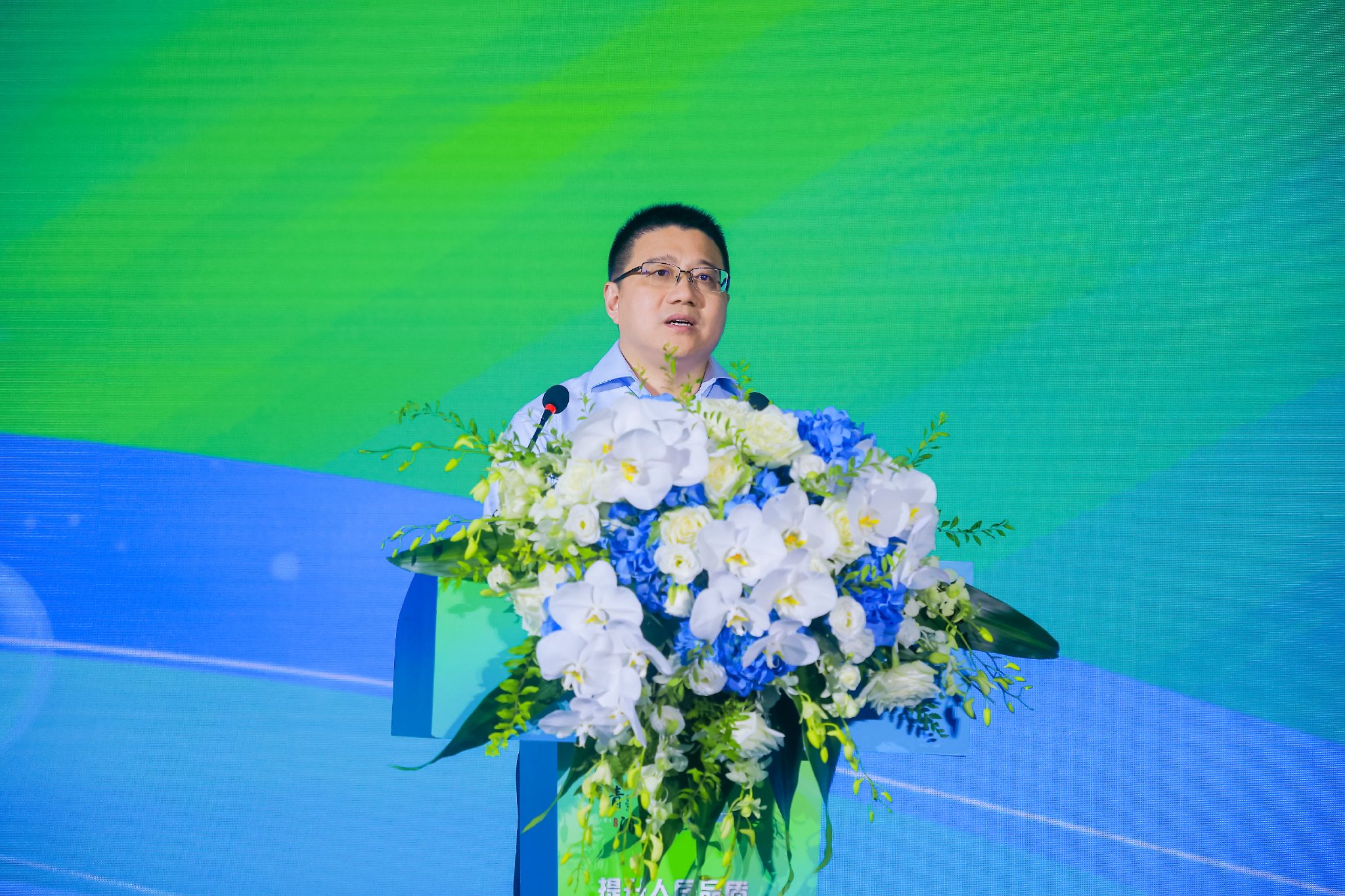 图为上海市青浦区人民政府党组成员,副区长肖辉致辞