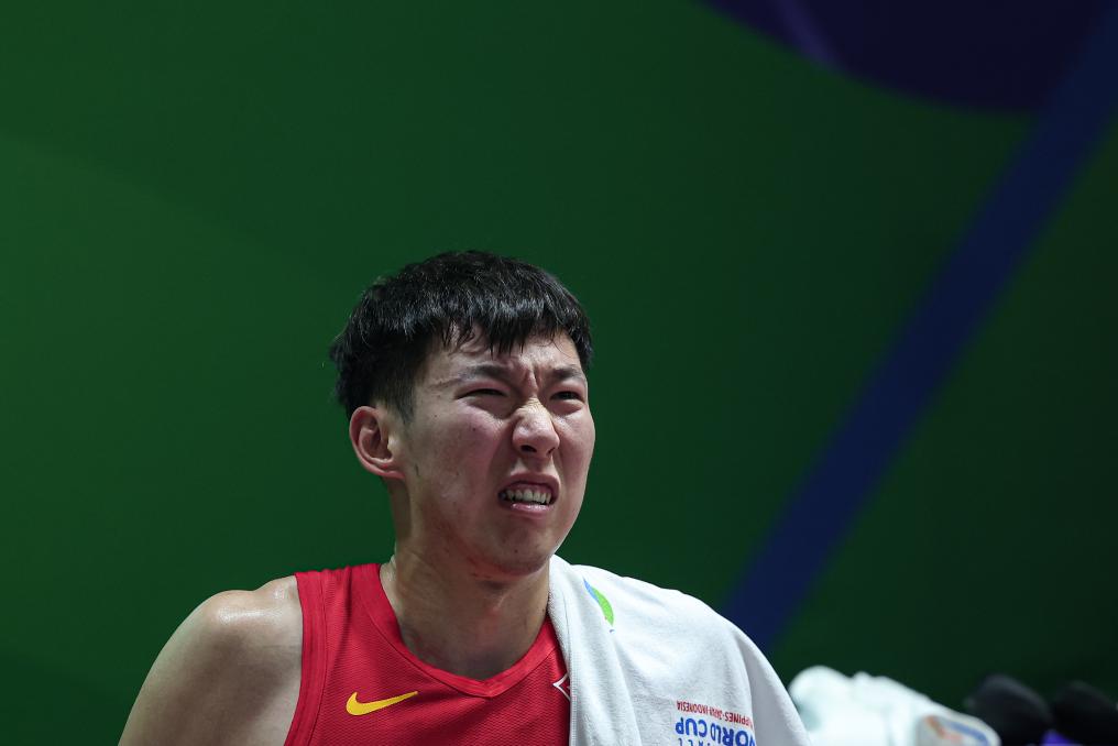 中国男篮世界杯惨败之后!连续两届赛事无缘奥运会,未来该如何“走向世界”|中国男篮_新浪财经_新浪网