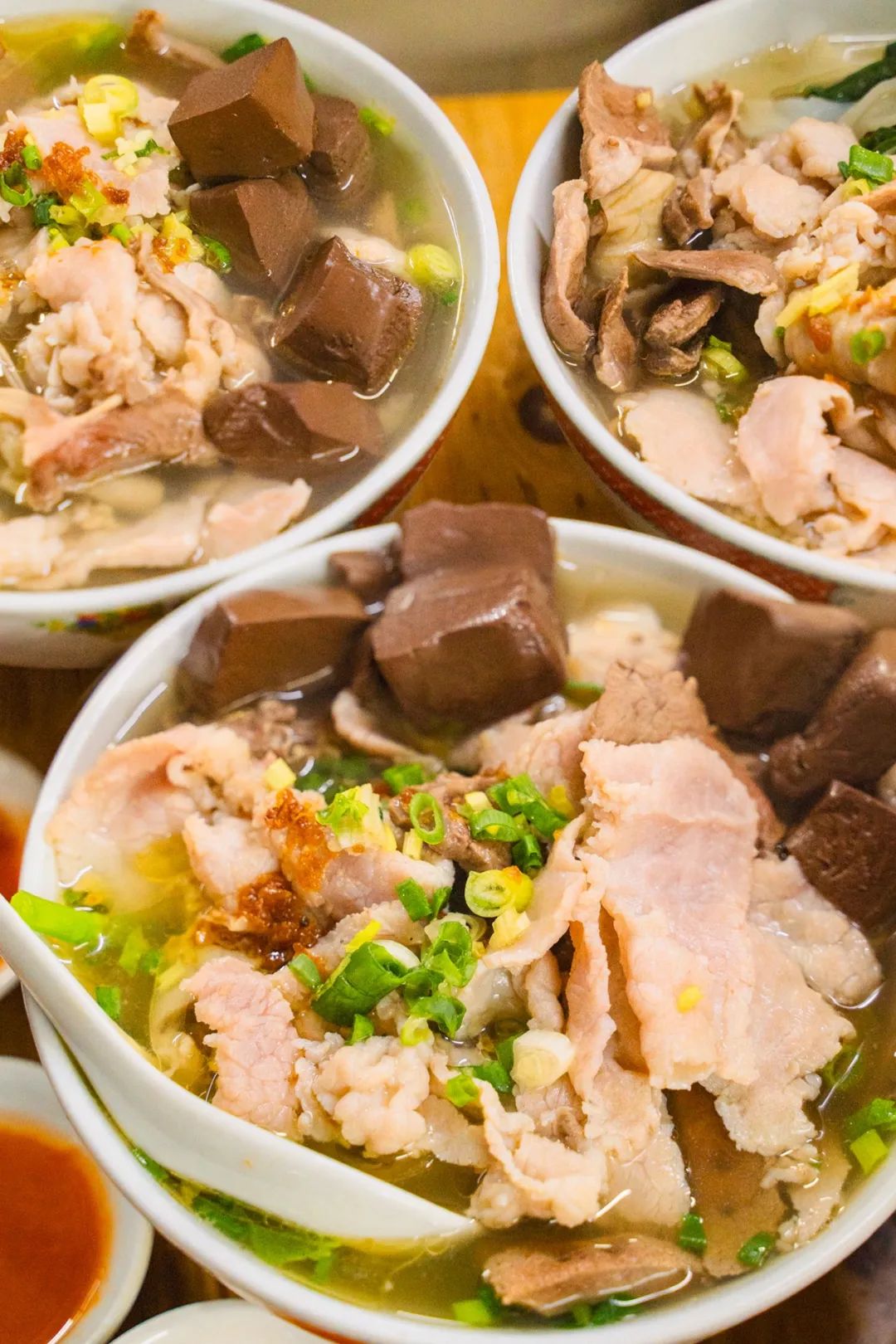 全世界都睡了,潮汕人还在忙着杀猪吃夜宵|潮汕_新浪财经_新浪网