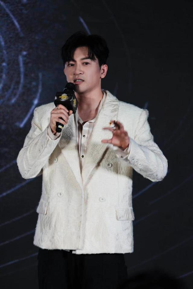 苏有朋演唱会启动 巡回26城唤起青春记忆|苏有朋_新浪财经_新浪网