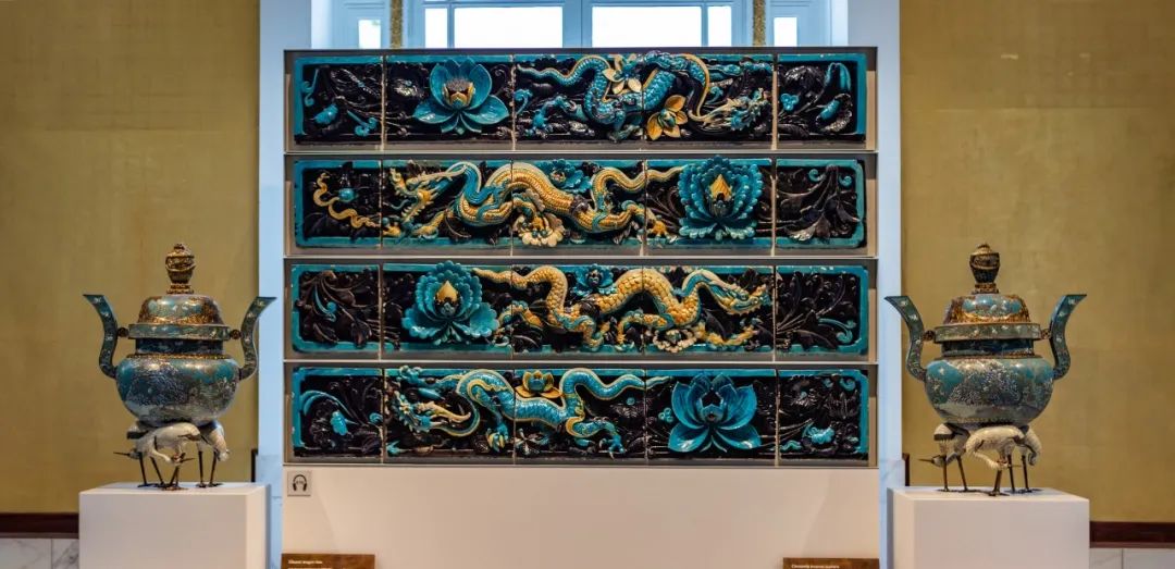 大英博物馆,中国明代琉璃砖