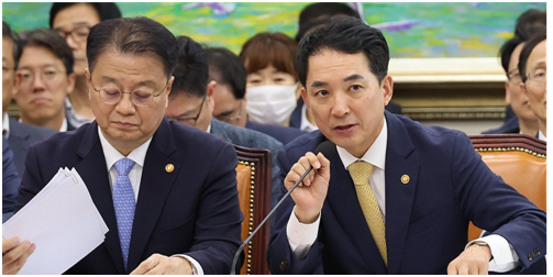 五一出行不踩坑！鸿蒙应用自带出游buff，逛吃游玩全拿捏