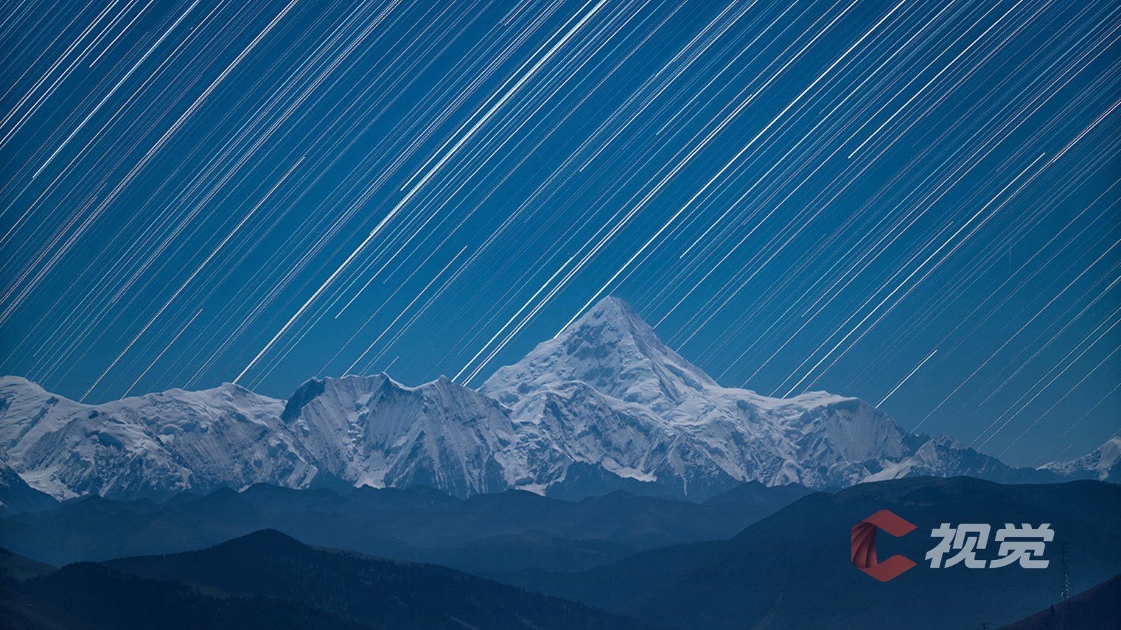 c视觉·遥望雪山②丨云瀑,银河,日照金山,带你领略震撼贡嘎美景_新浪