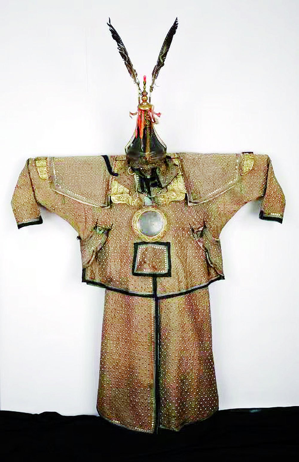 秦良玉鎏金铜甲胄(重庆中国三峡博物馆管晓锐供图)