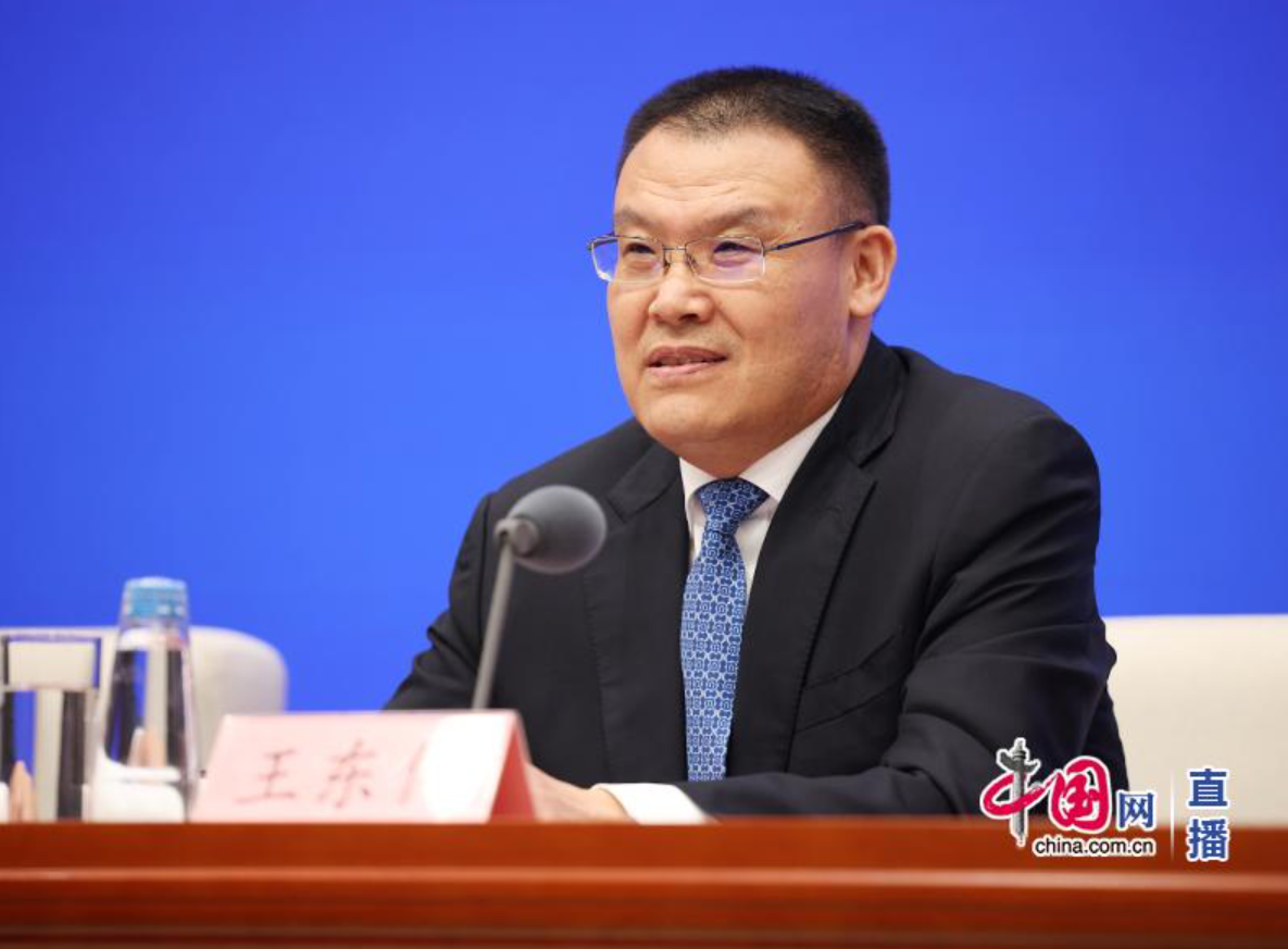 财政部副部长:三项专项附加扣除标准提高后,这些人受益最大|个税_新浪