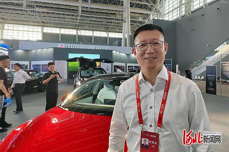 特斯拉公司中国区总裁王昊. 河北日报记者马彦铭摄