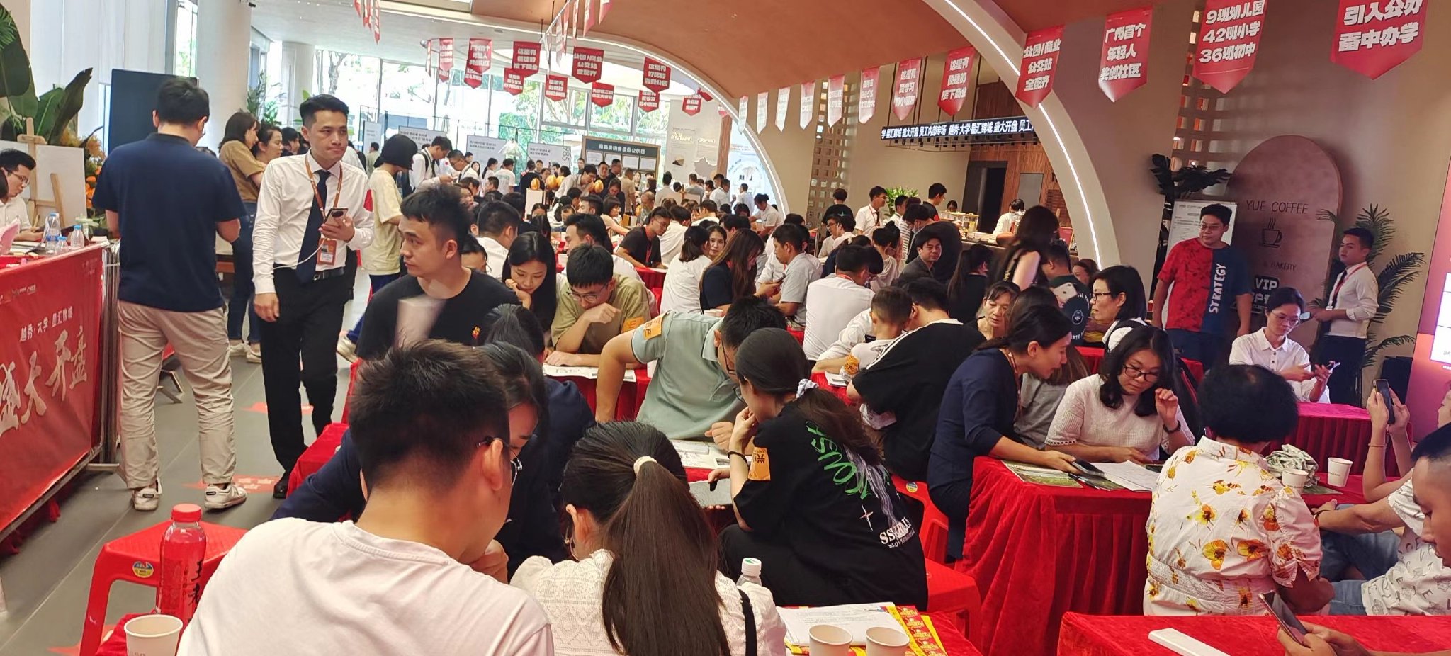 广州某楼盘项目销售现场 图片来源:企业提供