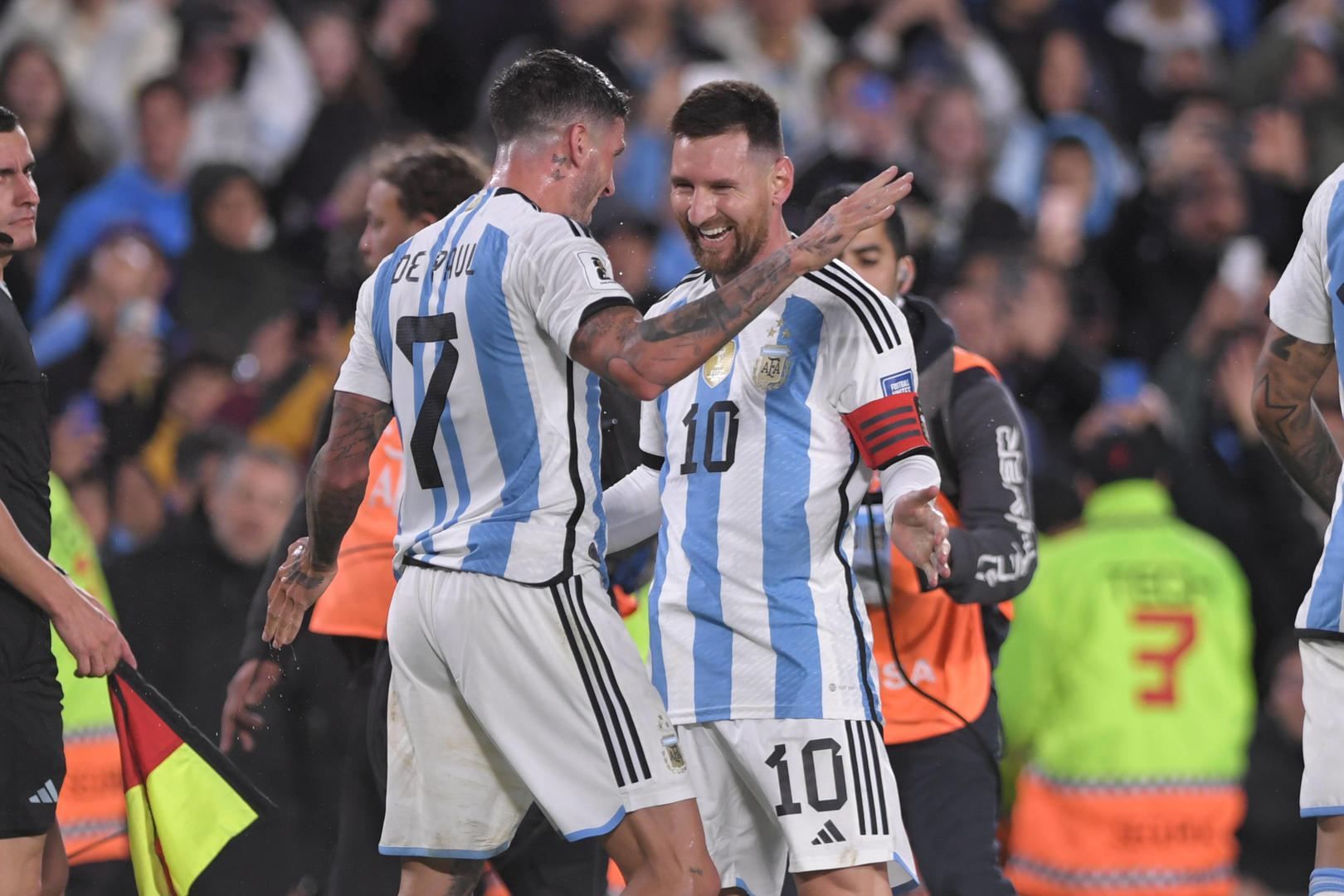 梅西帮助阿根廷队赢下世预赛开门红一数据再成历史第一