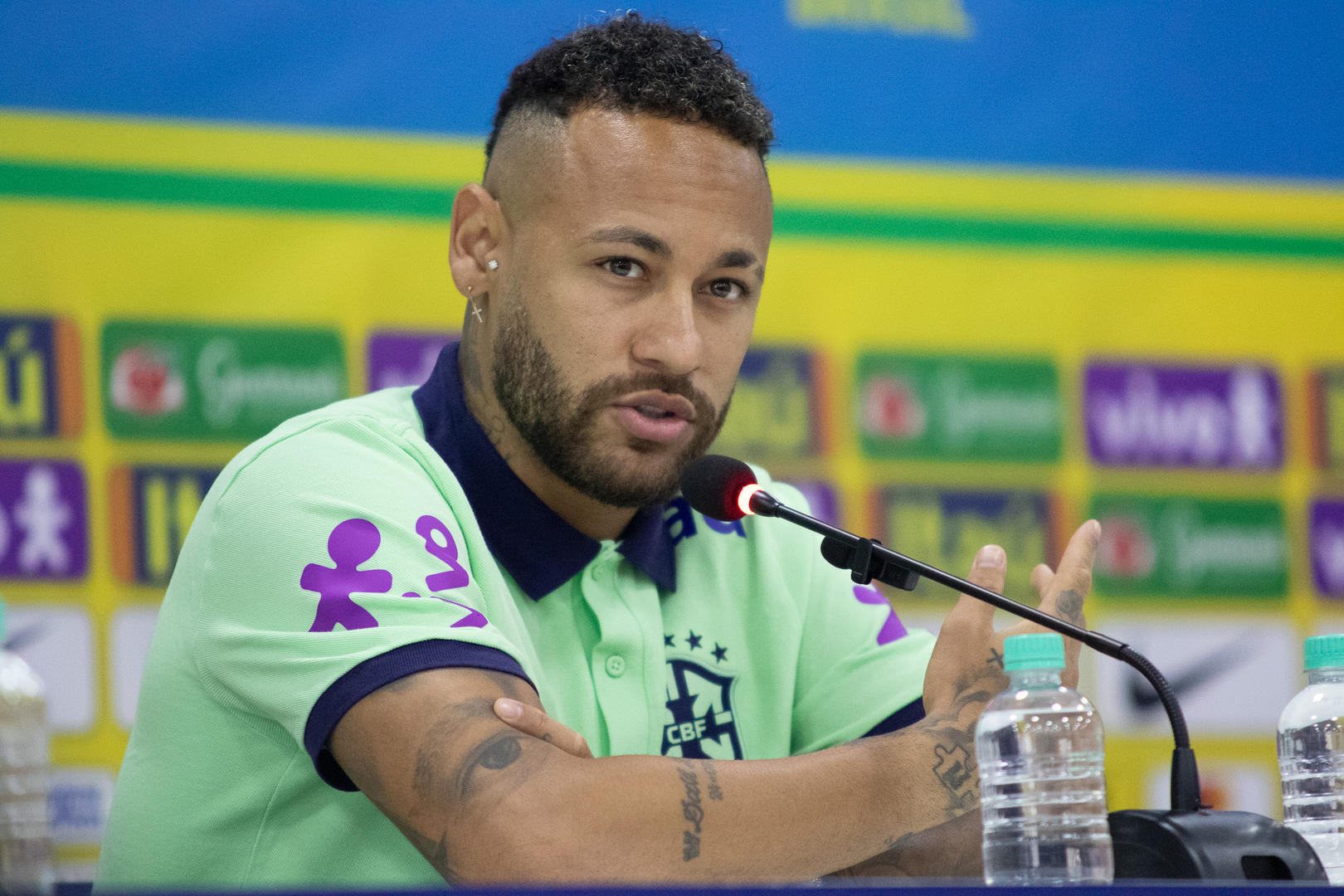 内马尔 图据ic photo