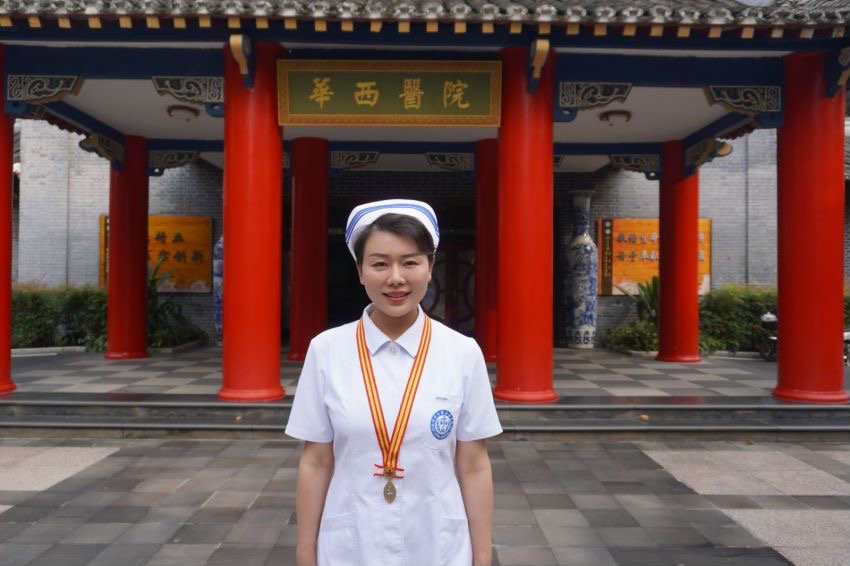 蒋艳回川.华西医院供图