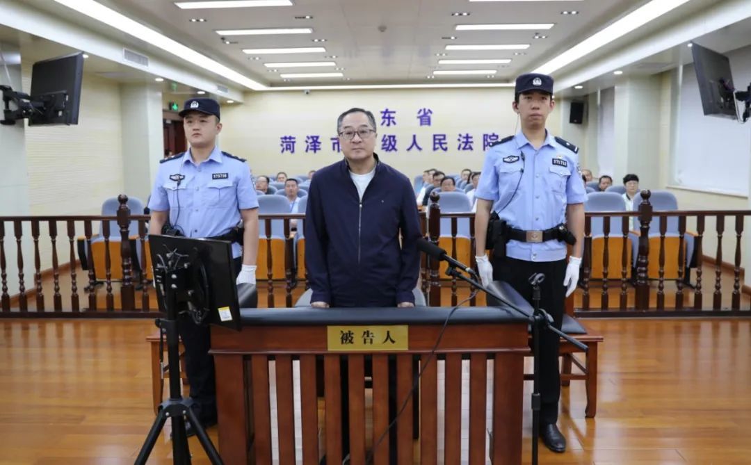 中国农业银行安全保卫部原巡视员杨国月受贿案一审公开开庭|中国农业