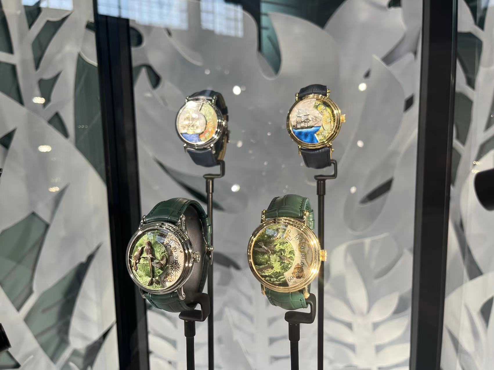 "钟表与奇迹"上海高级钟表展开幕,21款全球首发,还有这些"概念表"击中