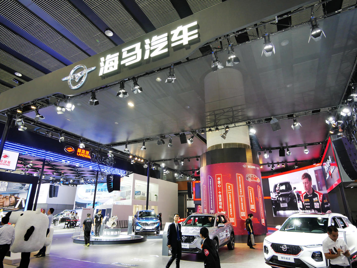 资料配图 图据视觉中国