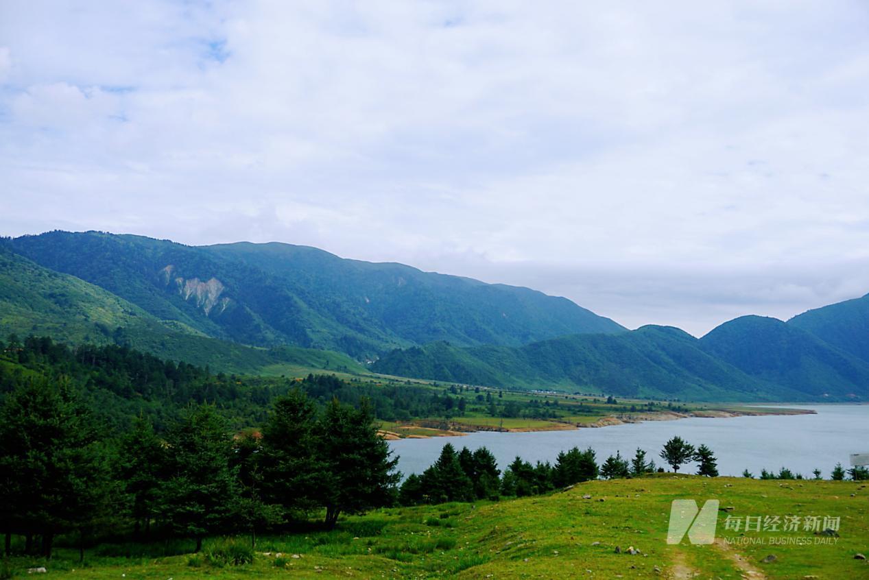 凉山成热土:西部高铁建设潮,搅动区域新变局