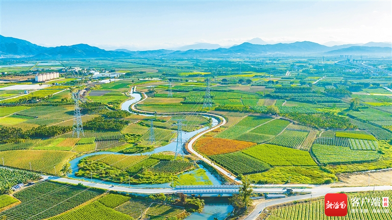 资料图:航拍三亚崖州区坝头南繁基地.