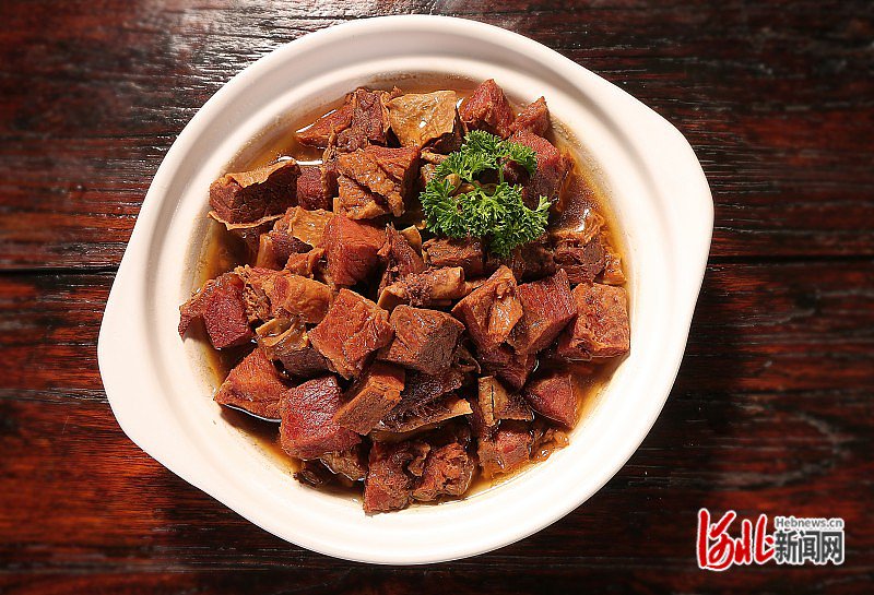 预制菜谷言牛套皮.资料图片