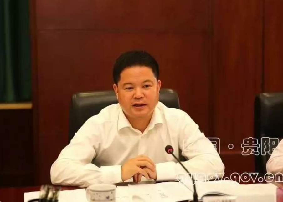 刘文新出生于1967年8月,江西萍乡人,曾任贵阳市市长,黔西南州委书记等