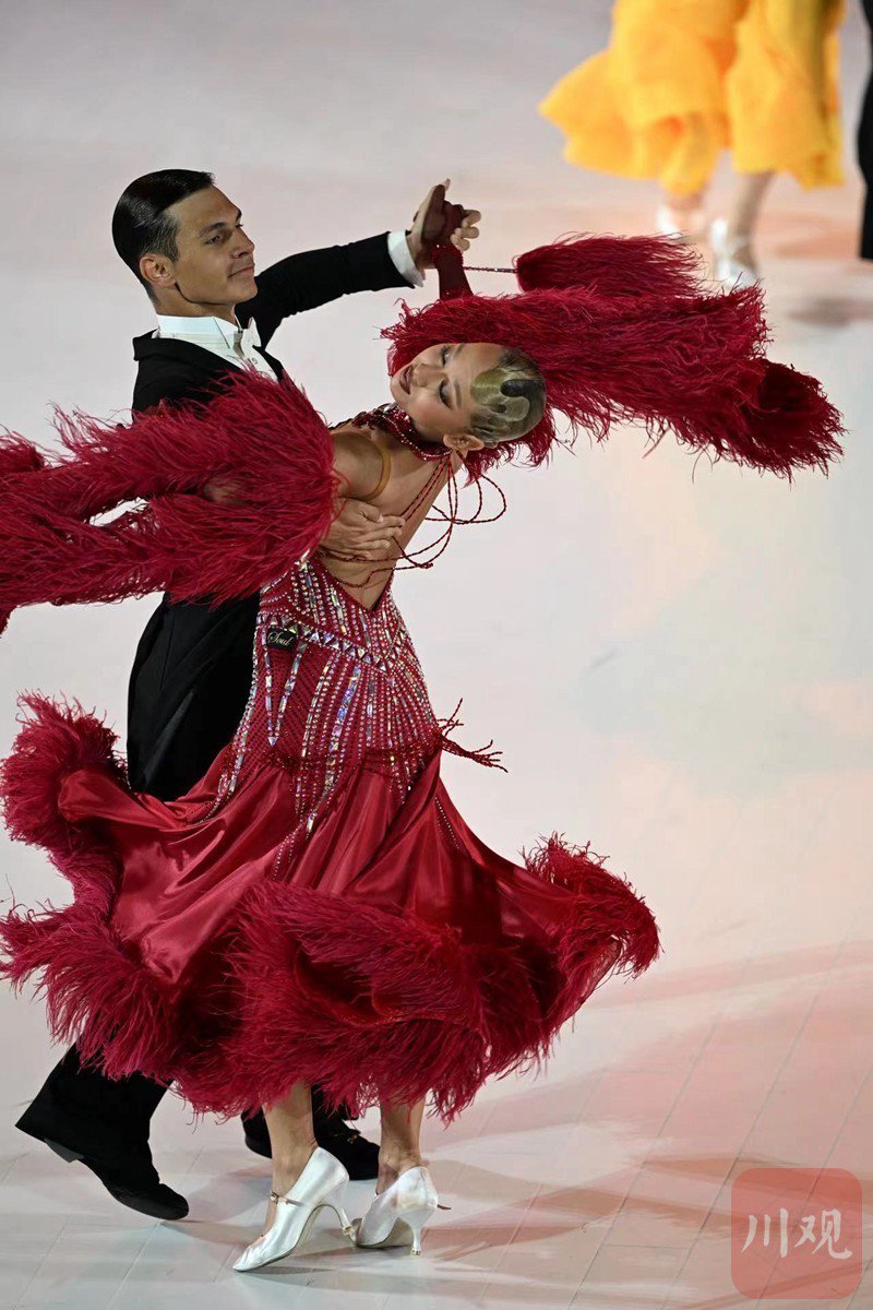 世界体育舞蹈节闭幕 阎棒棒/杜玉君再夺冠|拉丁舞_新浪财经_新浪网