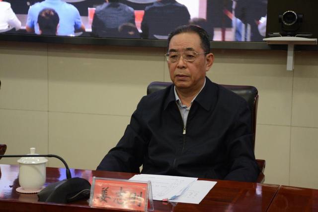 资料图:姜志刚 图源/银川发布公开简历显示,1960年8月出生的姜志刚