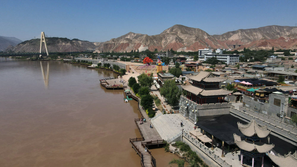 这是位于甘肃省兰州市西固区黄河北岸的河口古镇.