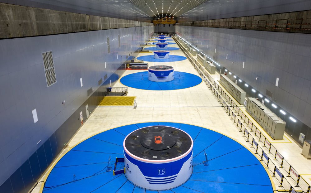 这是9月18日拍摄的白鹤滩水电站右岸地下厂房一景(无人机照片).